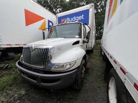 2020 International MV60726ft Box Truck W/ Liftgate