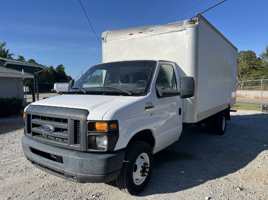 2017 Ford E-350 16ft Box Truck