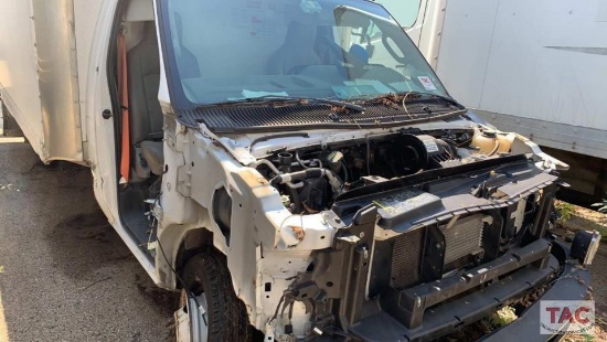 2015 Ford E-350 16ft Box Truck