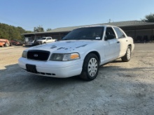 2006 Ford Crown Victoria Police Interceptor 4dr Sedan