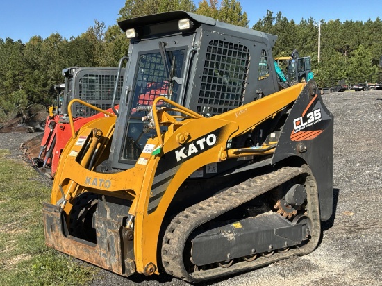 2024 KATO CL35 Skid Steer Track Loader