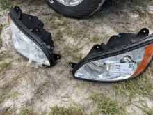 2015 Kenworth T600 Headlights