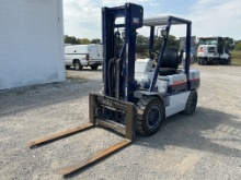 Komatsu G30 6,000lb Rough Terrain Forklift
