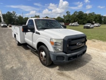 2015 Ford F-350 Super Duty Regular Cab Utility Service Truck