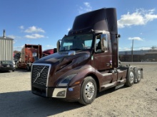 2020 Volvo VNL Day Cab Semi Truck