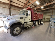 2015 Mack Granite GU713 Dump Truck