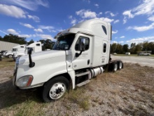 2016 Freightliner Cascadia Double Bunk Sleeper Truck