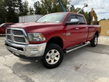 2015 RAM 2500 SLT 4X4 4 Door Crew Cab Long Bed Pickup Truck