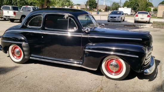 1948 Ford Super Deluxe