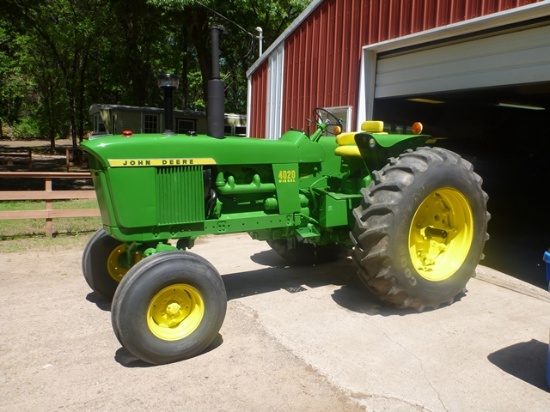 John Deere 4020 tractor