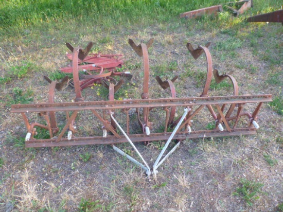 3-point cultivator
