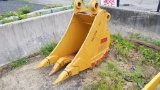 Cat 320 Bucket