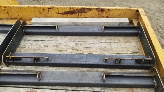 Skidsteer Mount Plate