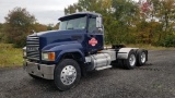 2005 Mack Chn613 Tractor