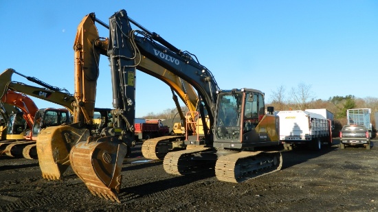 2018 VOLVO EC140EL EXCAVATOR