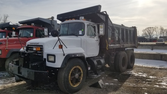 2000 Mack Rd688sx Dump Truck