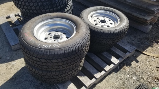 (4) 275/60/15 tires and rims