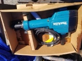 Makita HM1810 70lb demo hammer