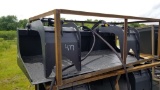 Two cylinder grapple bucket