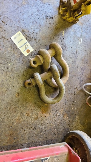 (2) Anchor Shackles