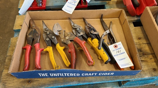 Lot - 8pcs Hand Tools