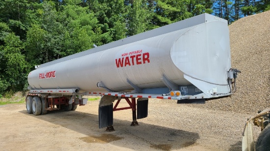 1975 Fruehauf Water Tanker