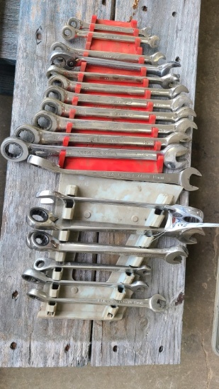 Lot - Ratcheting Wrenches