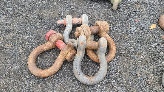 (4) 35 ton Anchor Shackles