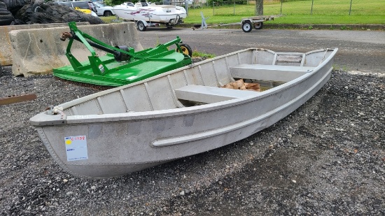 Aluminum boat with motor