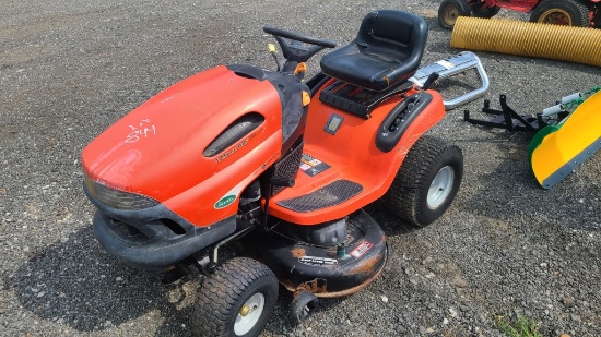 Scotts 17 hp Lawn tractor