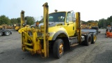 2005 International 7600 tractor