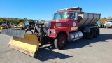1988 Ford L9000 Sander Truck with Plow