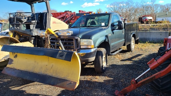 2004 Ford  F250 Service Body With Plow