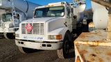 1995 International 4900 Oil Truck