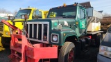 1984 international 2554 4x2 sanding truck