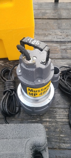 New Mustang Mp4800 Submersible  Pump