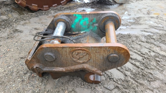 Volvo cf coupler for 700