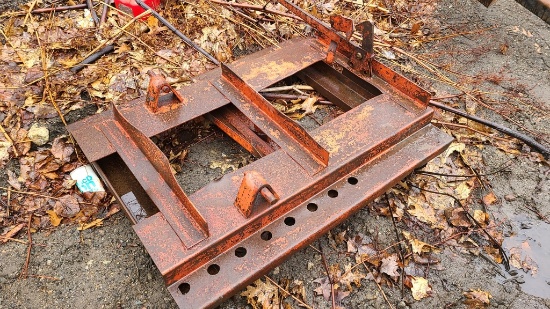 Mount plate