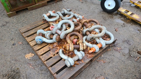 Pallet Lot - Screw Pin Shackles