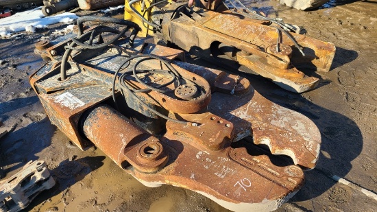Labounty UP45SV Hydraulic Cracker Jaw; mount for