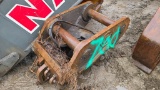 Cf Volvo 700 coupler