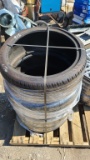 (4)  215 35 18 tires