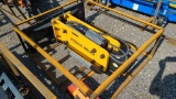 Hydraulic skidsteer hammer with bits