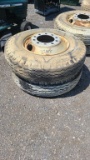 2x 11-22 5 tires with rims