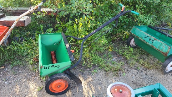 Scotts spreader