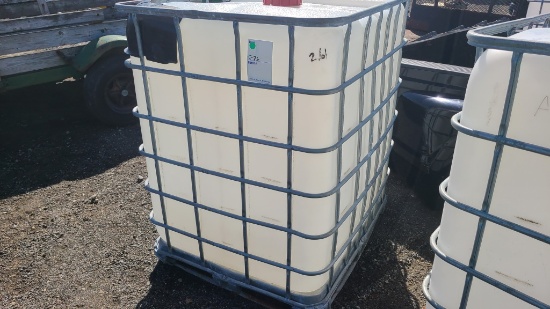 Poly tank with cage
