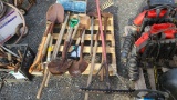 Pallet assorted hand tools