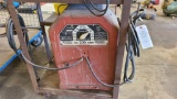 Lincoln 225 amp welder with cart