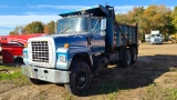 1983 Ford Lt9000 Dump Truck