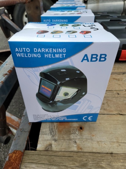 Auto Darkening welding helmet